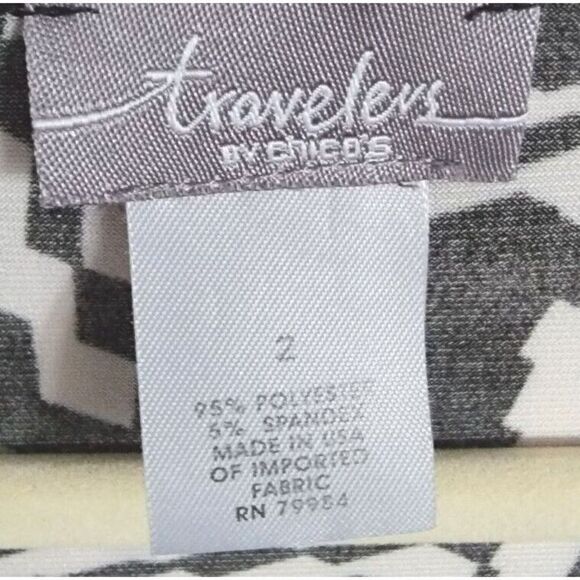Chico's Travelers 2 Black White Geometric Asymmetrical Blouse‎ Tunic Size 2 (L) - Picture 4 of 4